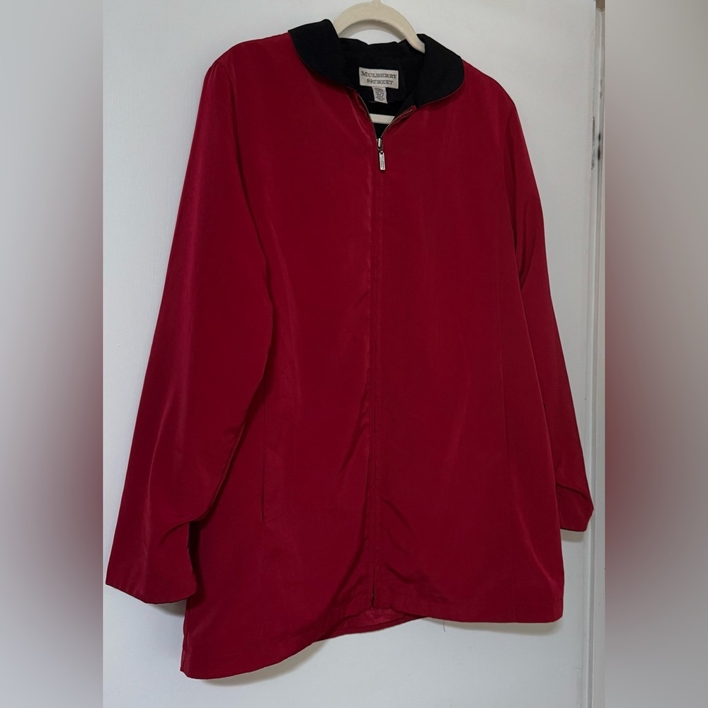 Mulberry Street Red Zip-Front Jacket,Size Small - Picture 6 of 12